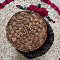 سبد لباس حصیری