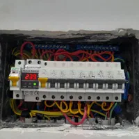 خدمات برق ساختمان و تابلو تبلیغاتی