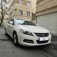 جک J5 اتوماتیک 1800cc، مدل ۱۳۹۴
