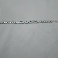 گردنبند و دستبند