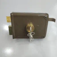 قفل حیاطی|مصالح و تجهیزات ساختمان|یزد, |دیوار