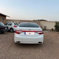 آزرا گرنجور
