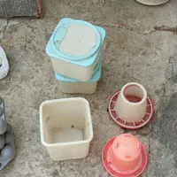 ظروف پلاستیکی وشیشه