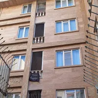 ۸۲متر، بلوار قیام ، دو خواب ،نزدیک مترو ،تخلیه