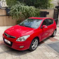 هیوندای i30
