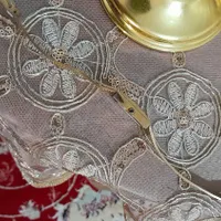 یک عدد ساعت زنانه اصل به رنگ طلایی رنگ صابت|ساعت|اردبیل, |دیوار