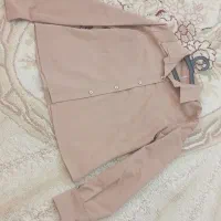 تعدادی لباس و