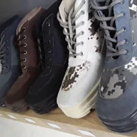 (کفش بابک ترکان)کوهنوردی و کار چرم تزریق.عمده.خرده|کیف، کفش، کمربند|تبریز, |دیوار