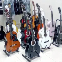 گیتار یاماها C70 وآمو زش رایگان پیانو ارگ کالیمبا|گیتار، بیس، امپلیفایر|کرج, برغان|دیوار