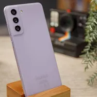 سامسونگ گلکسی اس21 اف ای 5G با حافظهٔ ۱۲۸ گیگابایت
