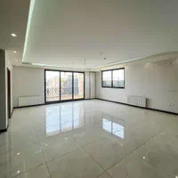 ۱۳۵مترتک واحدی/سه طرف نور/تاپ لوکیشن ابوریحان غربی|فروش آپارتمان|اصفهان, برازنده|دیوار