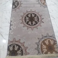 یه موکت کاملا نو و یه فرش فانتزی  ۱/۵×۱
