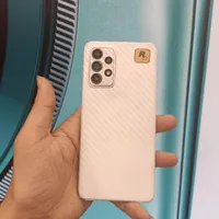 سامسونگ Galaxy A52 با حافظهٔ ۱۲۸ گیگابایت