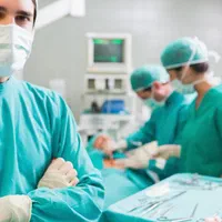 عمل ژنیکوماستی (کوچک کردن سینه مردان)|خدمات آرایشگری و زیبایی|شوش, |دیوار