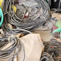 خرید کاغذ باطله کتاب روزنامه آهن ضایعات آلومینیوم|عمدهفروشی|تهران, فلسطین (میدان انقلاب)|دیوار