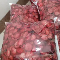 استخدام کارگر ساده برای کارگاه میوه خشک