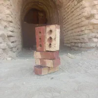 آجر زبره وسه سوراخ شن وماسه خاک پشت بام پوکه معدنی|مصالح و تجهیزات ساختمان|ارومیه, |دیوار