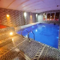 اجاره ویلا استخر و جکوزی و وسایل بازی|اجارهٔ کوتاهمدت ویلا و باغ|اصفهان, تخت فولاد|دیوار