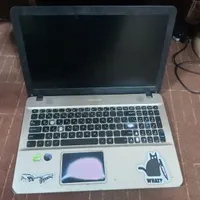 فروش فوری لبتاب Asus x541U کیفیت صحفه عالی