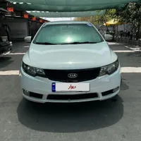 کیا سراتو سفید مدل ۲۰۱۰