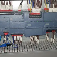 برق صنعتی/برقکار/اینورترplcبرق کار/تابلوبرق/بالابر|خدمات پیشه و مهارت|قم, باسکول|دیوار