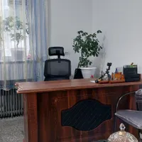 استخدام مدرس زبان انگلیسی