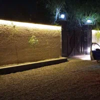 باغچه هزارمتری با بنای قدمتدار،باغ میوه،نقد و