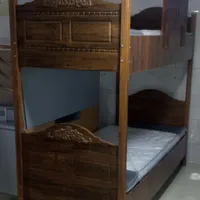 تخت دو طبقه و سرویس خواب*