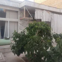 منزل کلنگی|فروش زمین و ملک کلنگی|اصفهان, سروستان|دیوار