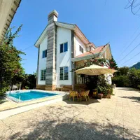 ویلای ۴۰۰ متری با استخر خیلی گرم|اجارهٔ کوتاهمدت ویلا و باغ|نوشهر, |دیوار