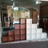 کتابخانه پله ای ده خانه