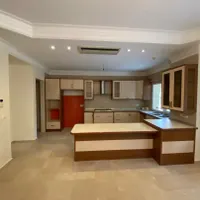 قیطریه جنوبی دولت ۹۹متر نورگیر دسترسی مناسب فول
