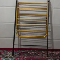 بند رخت|بندرخت و رخت‌آویز|بروجرد, |دیوار