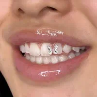 پیرسینگ و نگین دندان موقت|خدمات آرایشگری و زیبایی|اصفهان, پزوه|دیوار