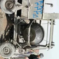 بتن ریزی با خلاطه دیزلی و ماله پروانه ای|خدمات پیشه و مهارت|پاکدشت, |دیوار