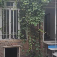 فروش حیاط ۷۴متری در راسته کوچه