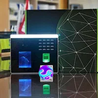 دستگاه حضور و غیاب