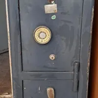 دو طبقه سالمه ولی خط افتاده
