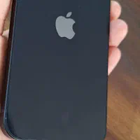 اپل iPhone 13 با حافظهٔ ۱۲۸ گیگابایت