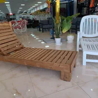 صندلی کنار استخری چوبی ترمو|صندلی و نیمکت|چهارباغ, |دیوار