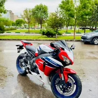 موتور cbr1000مدل ۲۰۱۱|موتورسیکلت|تهران, ولنجک|دیوار