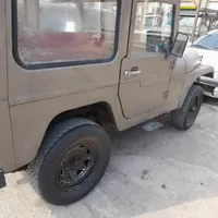 جیپ صحراچهارسیلندر۷۱