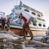 لنج دبی آماده بارگیری تخلیه نخل تقی عسلویه