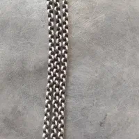 زنجیر نقره|جواهرات|اهواز, زندوکیلی|دیوار