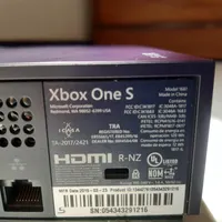 Xbox One S Purple 1t بنفش کمیاب و خاص 1 ترا تمیز|کنسول، بازی ویدئویی و آنلاین|اصفهان, احمدآباد|دیوار