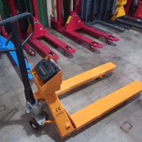 لیفتراک های دستی و دیزل و دوگانه|ماشین‌آلات صنعتی|صفادشت, |دیوار