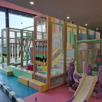 پلی گراند خانه بازی و شهر بازی