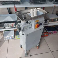 چرخ گوشت صنعتی چرخ دار سایز ۳۲ الکتروکار Ec16|کافی‌شاپ و رستوران|تهران, استاد معین|دیوار