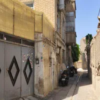 فروش ملک قدیمی نزدیک بازار|فروش زمین و ملک کلنگی|تهران, امین حضور|دیوار