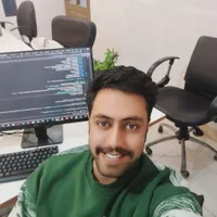 برنامهنویس NET، Flutter، React با 10سال تجربه